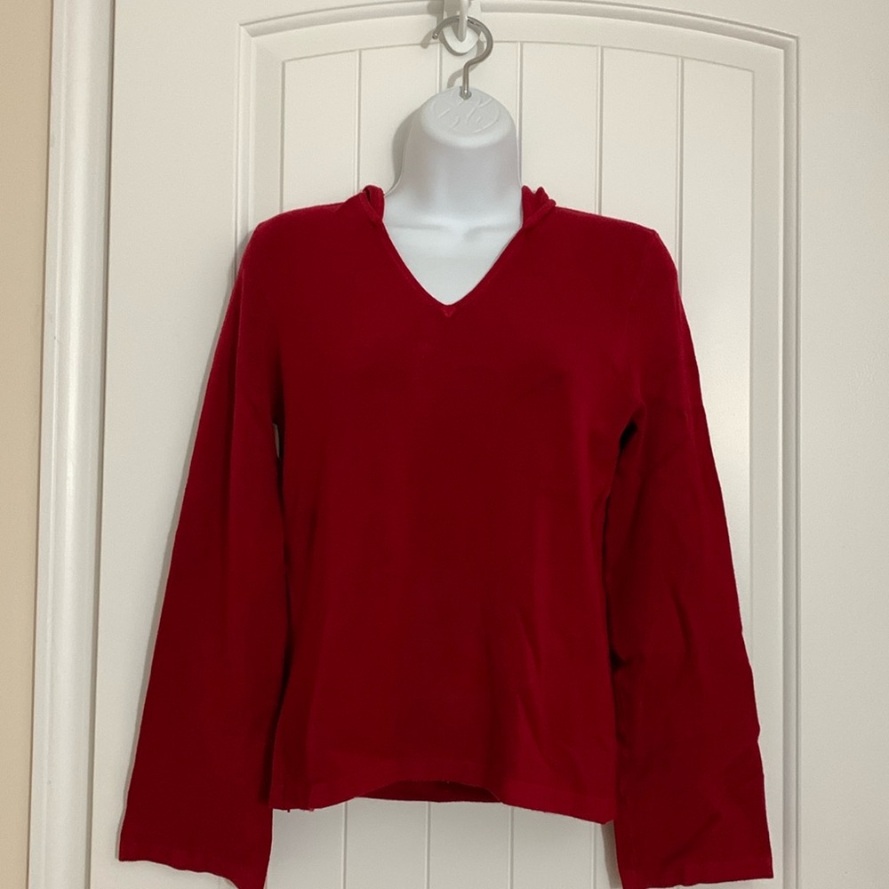MAX STUDIO SWEATER WITH HOOD
RED
SMALL